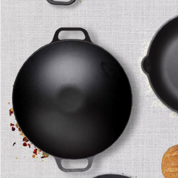 Victoria Cookware Victoria Cookware Victoria Seasoned Cast Iron Wok with Handles, 36cm – HomeStuff